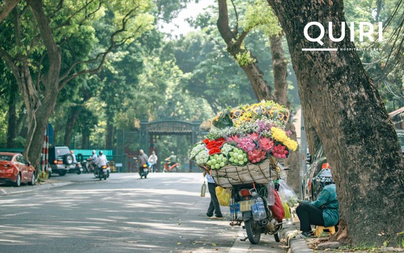 Hanoi Autumn offers sightseeing, local cuisine, and outdoor joy.