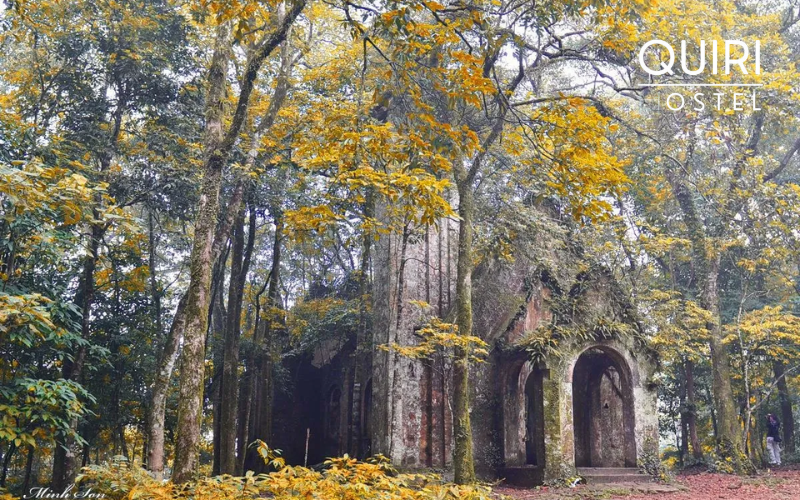 Fog around the ruins often adds a mysterious atmosphere for photographers.