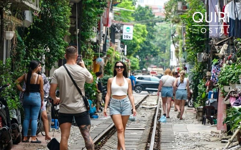 Hanoi Full Day Tour suits travelers seeking efficient, meaningful exploration.