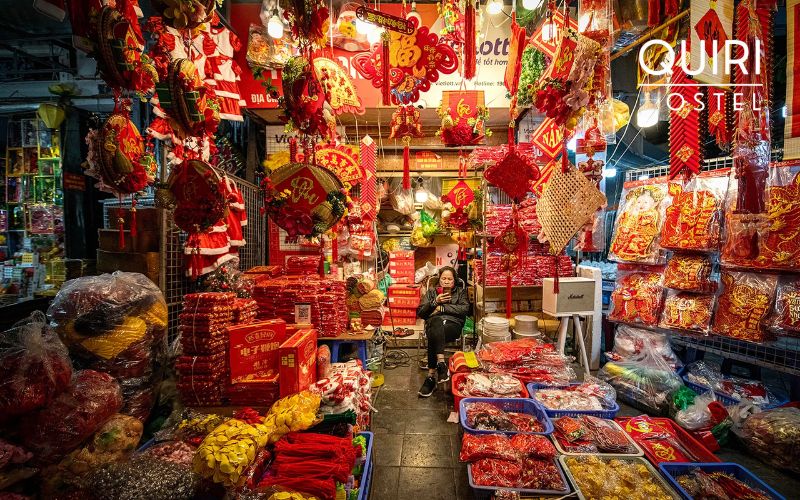 Visitors experience lively streets filled with sound, color, and atmosphere.