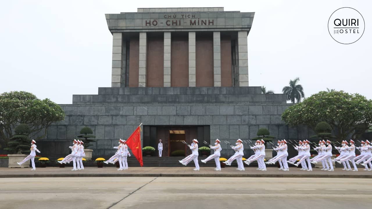 Ho-Chi-Minh-Mausoleum-complex-a-must-visit-for-things-to-do-hanoi-city