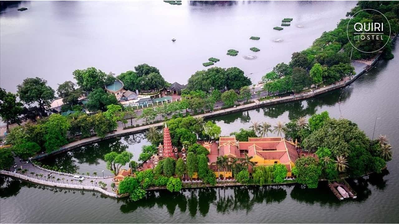 west-lake-tran-quoc-pagoda-hanoi-tourist-attractions
